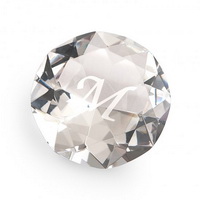 Presse-papiers cristal de diamant avec l'intérieur de gravure personnalisée, optique cristal de diamant presse-papiers, le verre optique diamant presse-papiers, nous pouvons graver le logo ou une image personnalisée à l'intérieur du presse-papiers cristal de diamant.