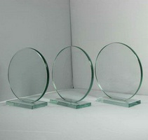 Circulaire d'attribution cadre en verre, plaque arrondie en verre prix, rond plaque trophée en verre, prix verts cadre en verre, plaque en cristal de jade, plaque de verre recyclé rond.