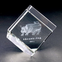 3d laser etched crystal cube with bevel edges