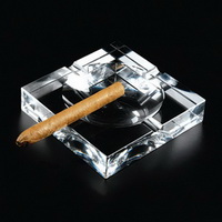 5 Place de Crystal Cigar Ash Tray Excelsior Cendrier Ce cendrier en cristal belle fait un grand cadeau parfait pour un cadeau d'entreprise ou un cadeau client Cendrier cigare en cristal avec 4 repose-cigares
