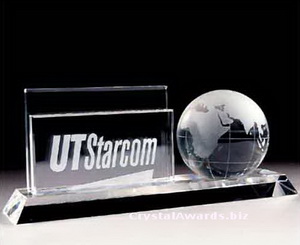 Decoração mesa de cristal, crystal titular do cartão de nome com um globo de cristal decorativos para, logo cliente foi gravada no cristal também.