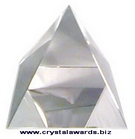 Óptica de cristal Pirâmide, Pirâmide peso de Papel, Gravura está online disponível.
