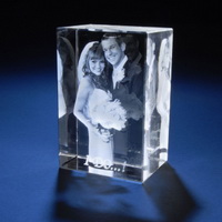 3d laser crystal block with wedding design bridal and bridegroom inside